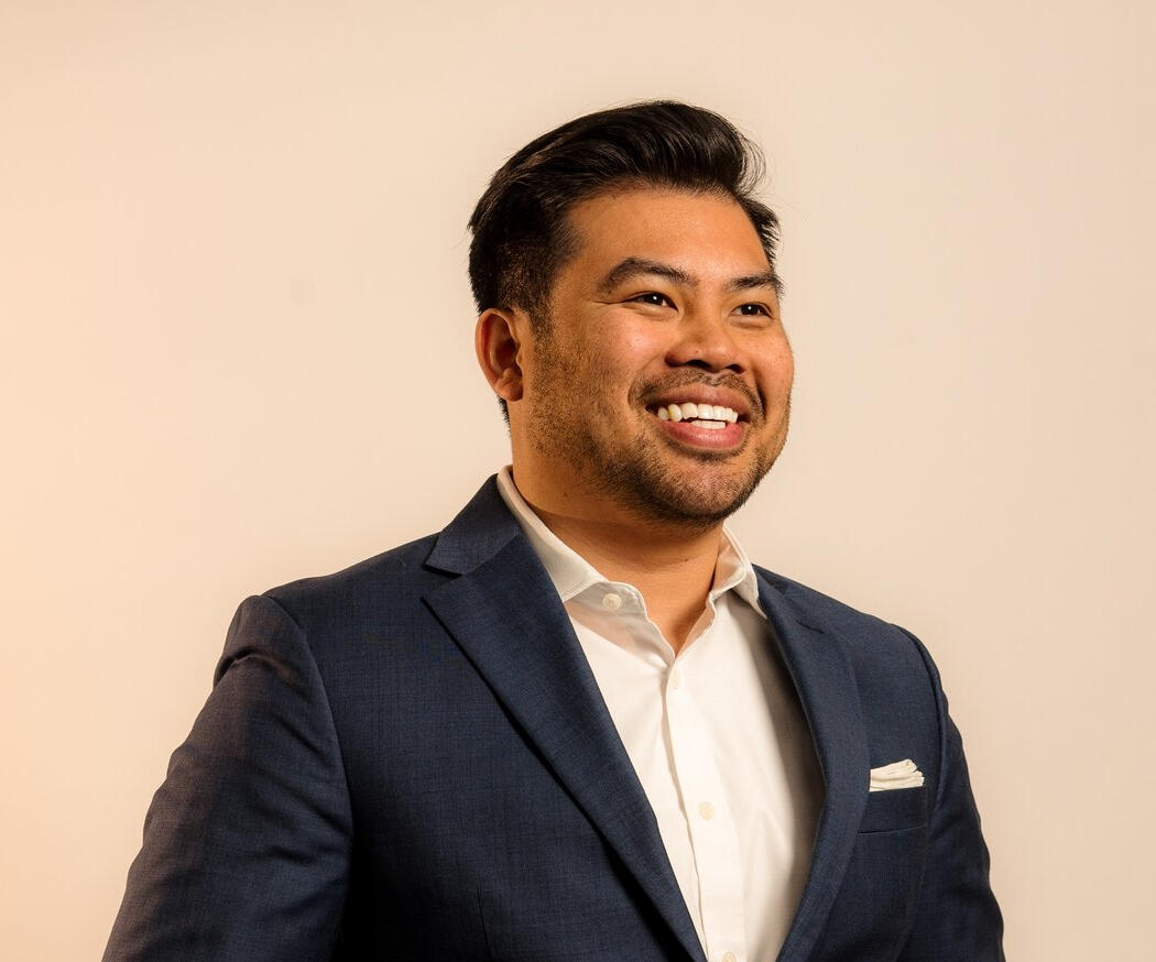 Minh Le_Ellem PR Minh Le_Ellem PR